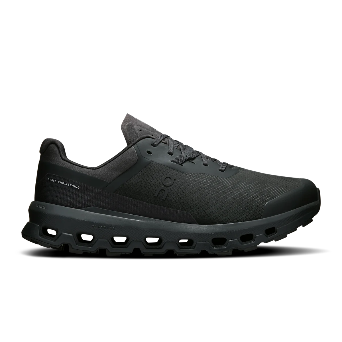 On Cloudvista 2 in Black and Black, lateral side profile