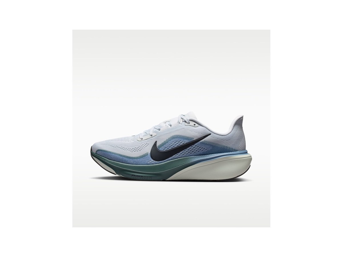 Nike Pegasus 42 running shoe