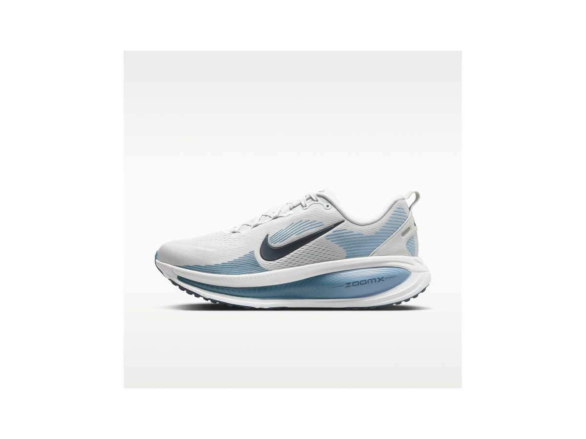 Nike Vomero 18 running shoe